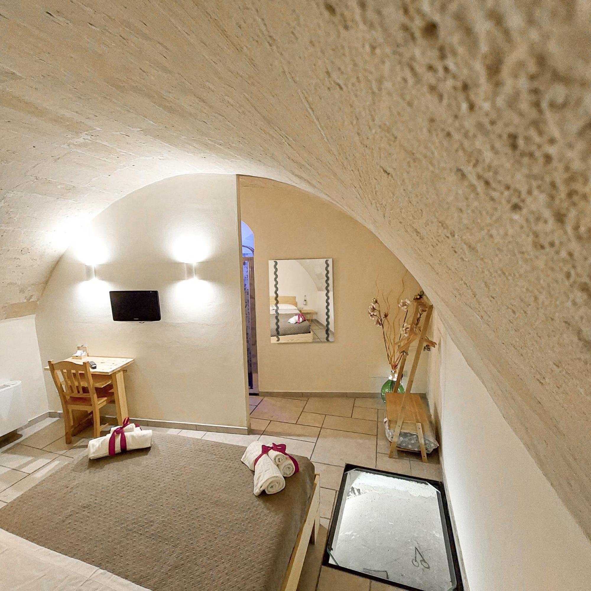 Bed and Breakfast Mikasa Матера Экстерьер фото